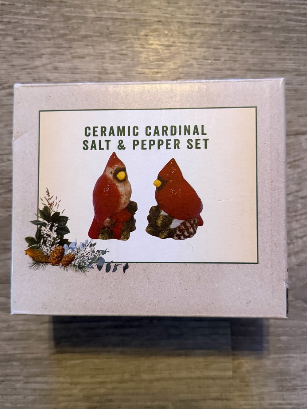 Cracker Barrel Ceramic Cardinal Salt & Pepper Shaker Set Susan Winget